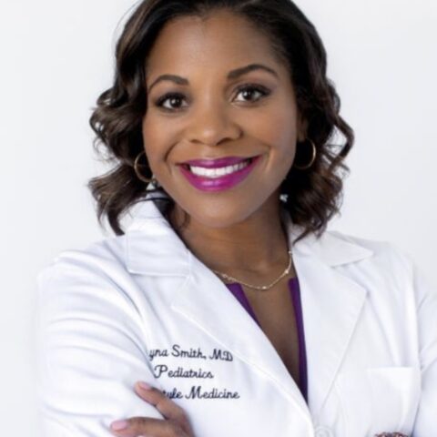 Dr Shayna Smith